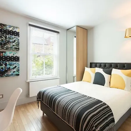 Contemporary Boutique Residence-2